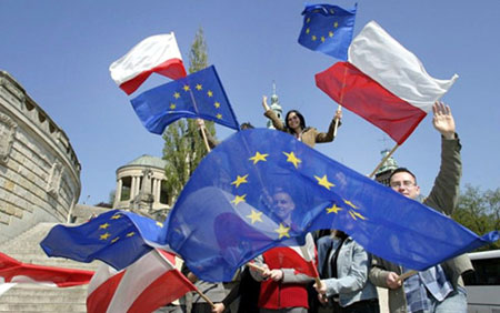 Ba Lan khẳng định không có ý định rời bỏ EU.